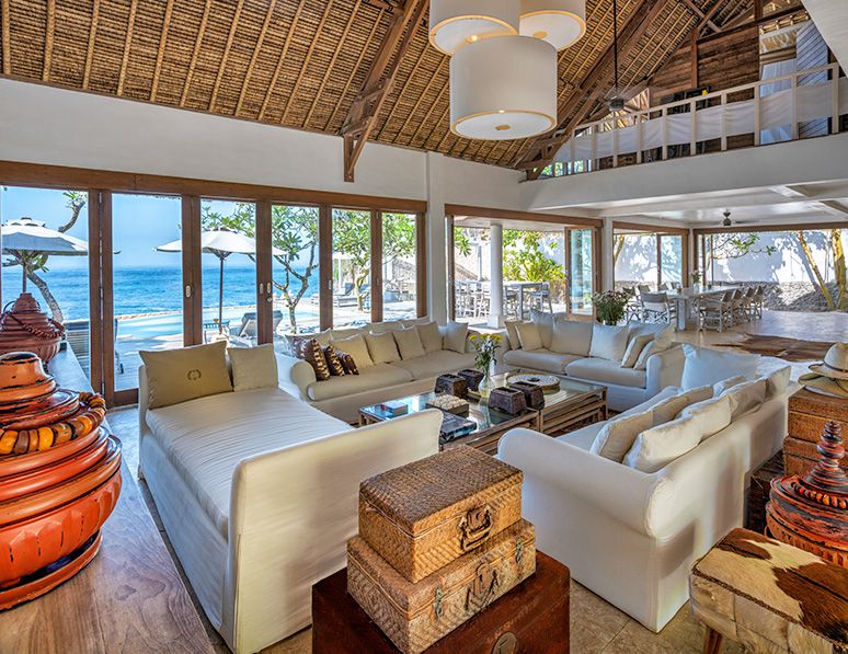Voyage - Living and dining area design
